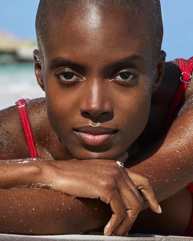 JM_SISWIM_DR_MADISIN_BRADLEY_07_401_MVP